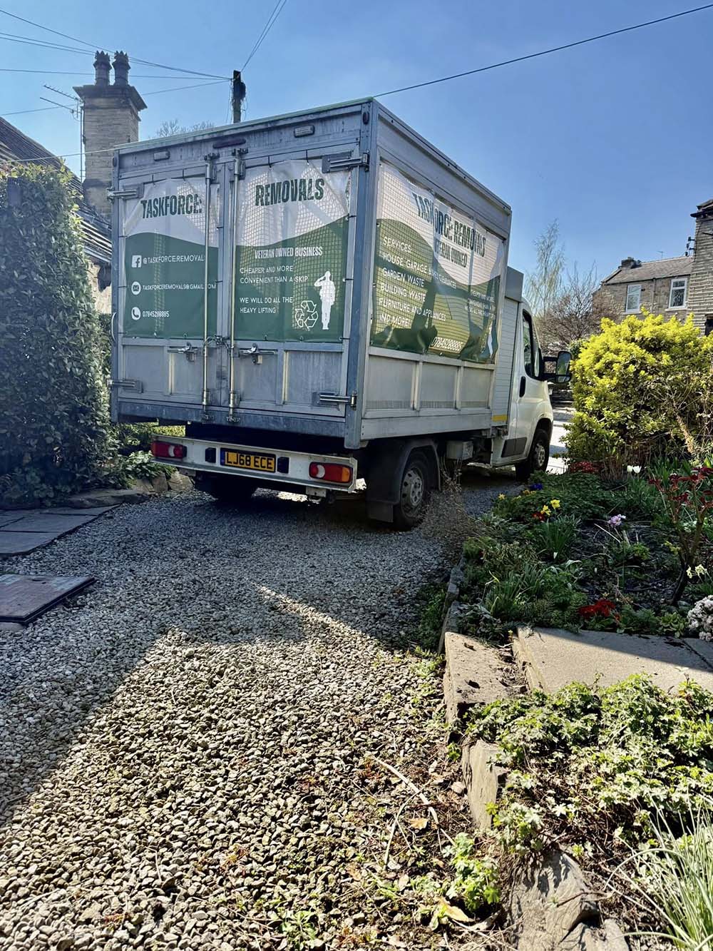 Taskforce Removals van